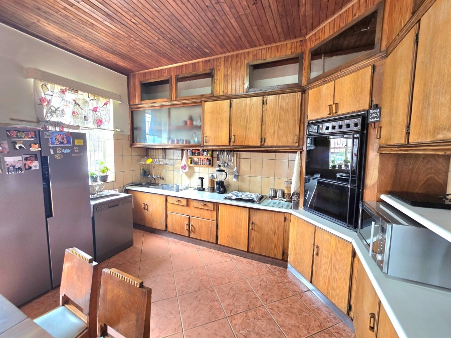 5 Bedroom Property for Sale in Bethlehem Free State
